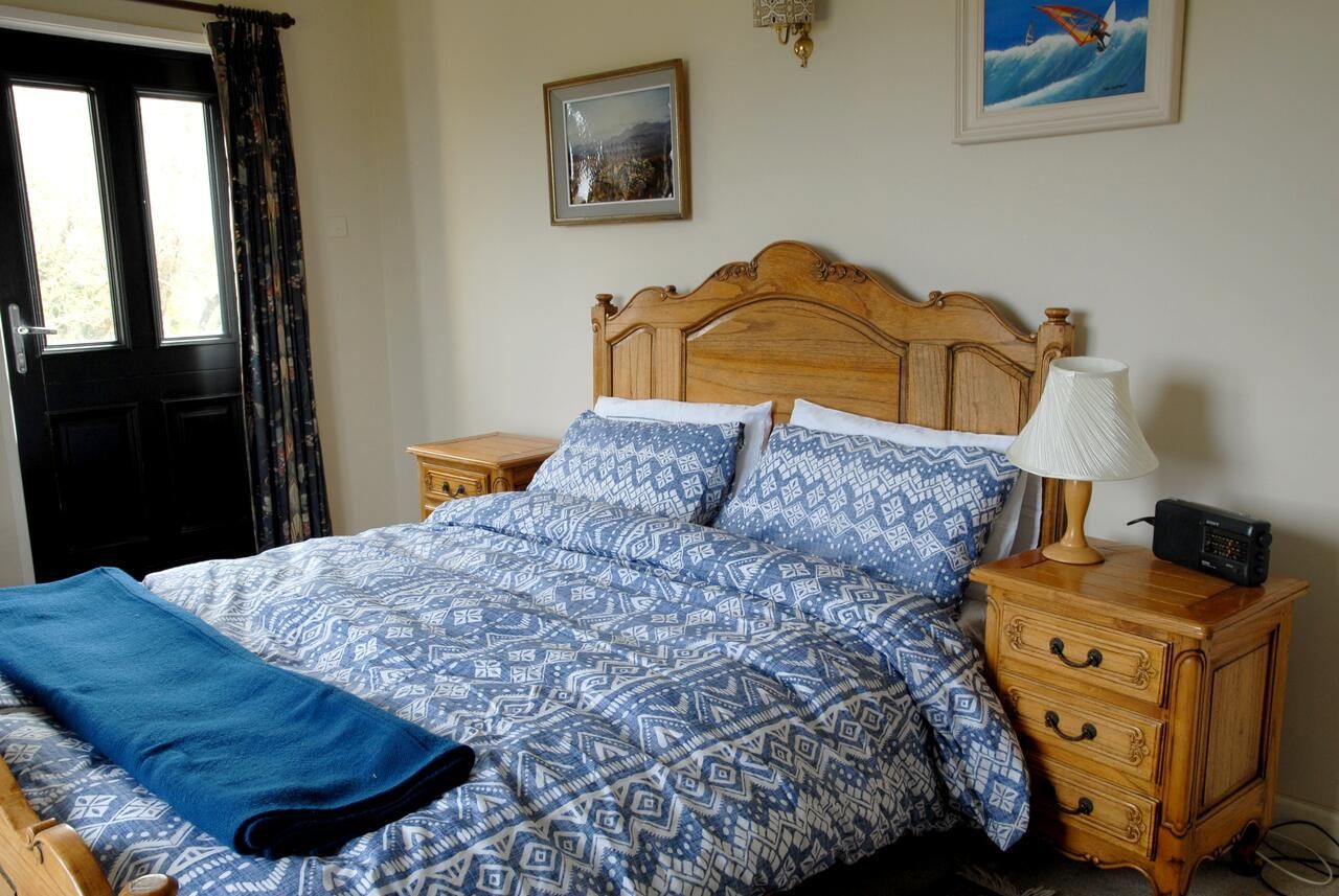 Дома для отпуска House with 5 bedrooms in Co Kerry with wonderful sea view enclosed garden and WiFi 500 m from the beach Kells-10