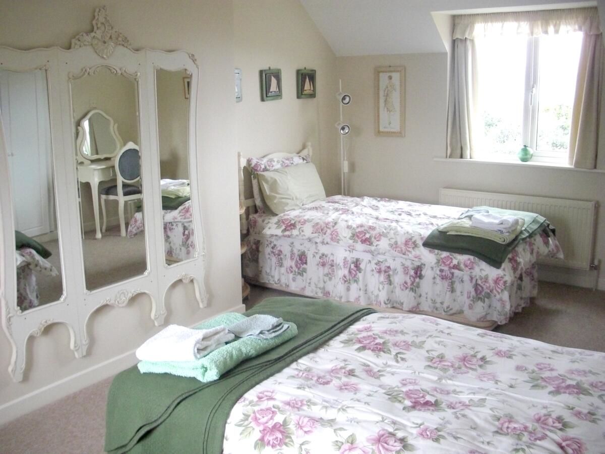 Дома для отпуска House with 5 bedrooms in Co Kerry with wonderful sea view enclosed garden and WiFi 500 m from the beach Kells-11